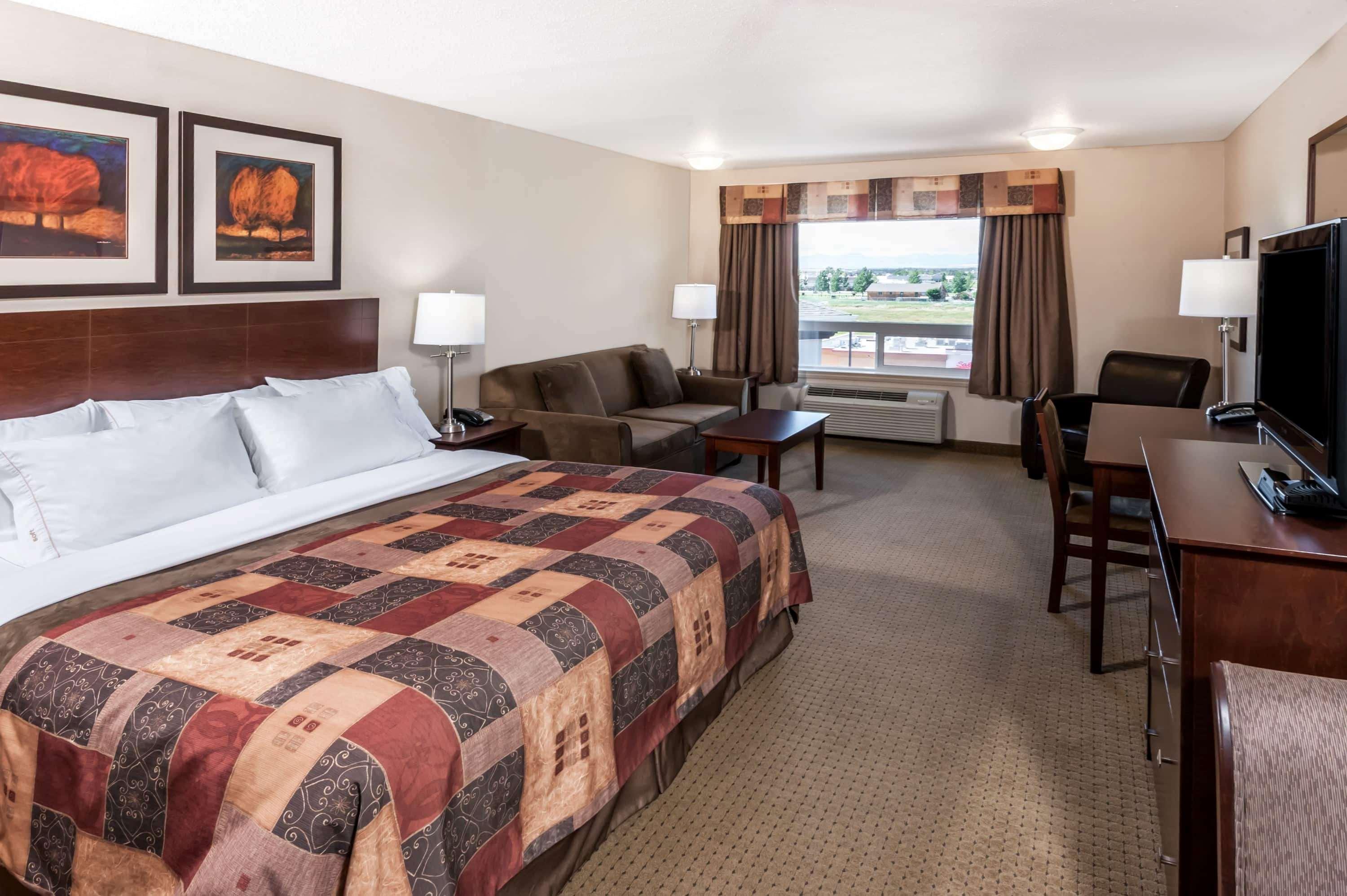 Ramada By Wyndham High River Ngoại thất bức ảnh